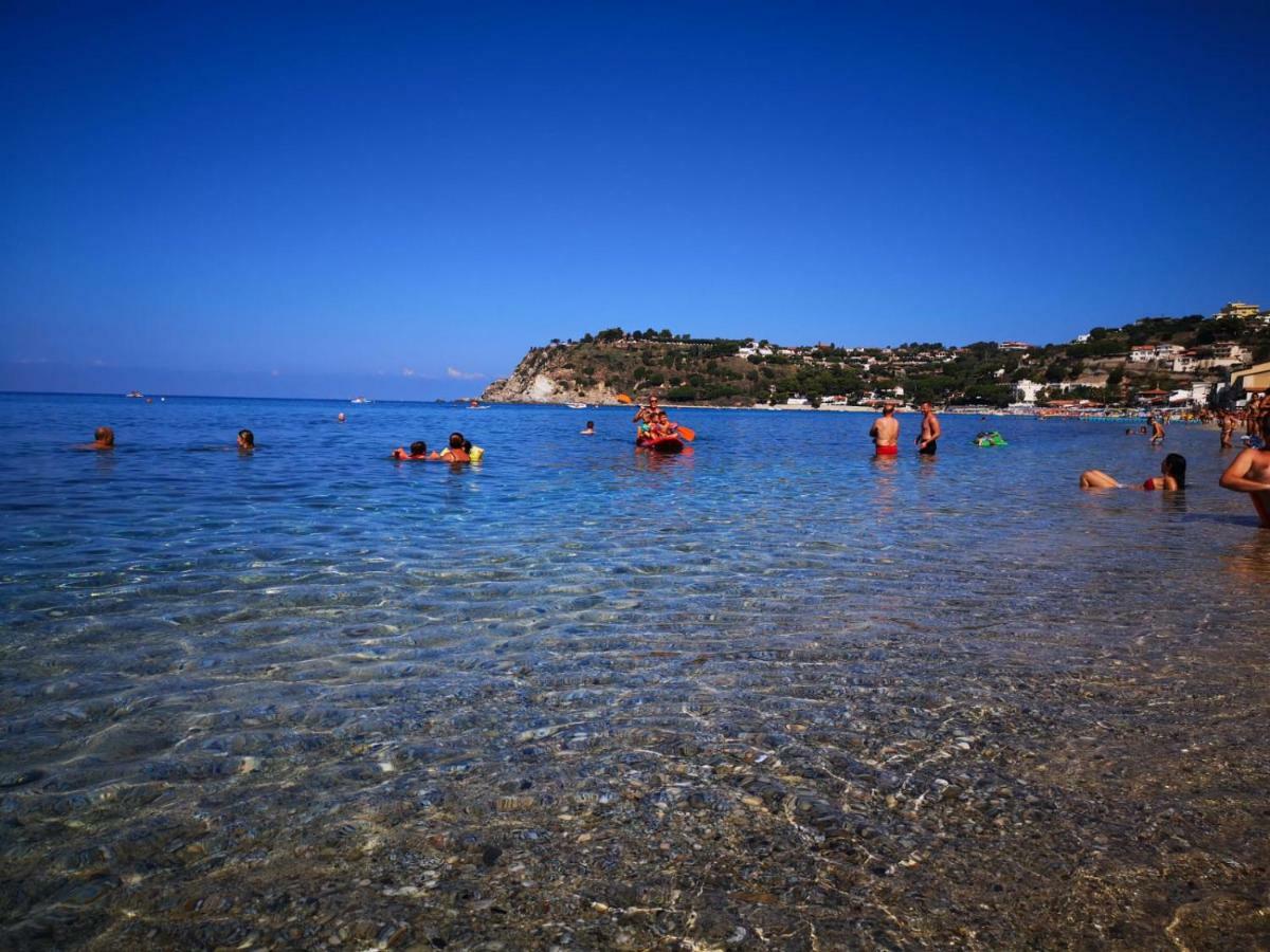 קאפו ואטיצ'אנו Le Casette Sul Mare מראה חיצוני תמונה